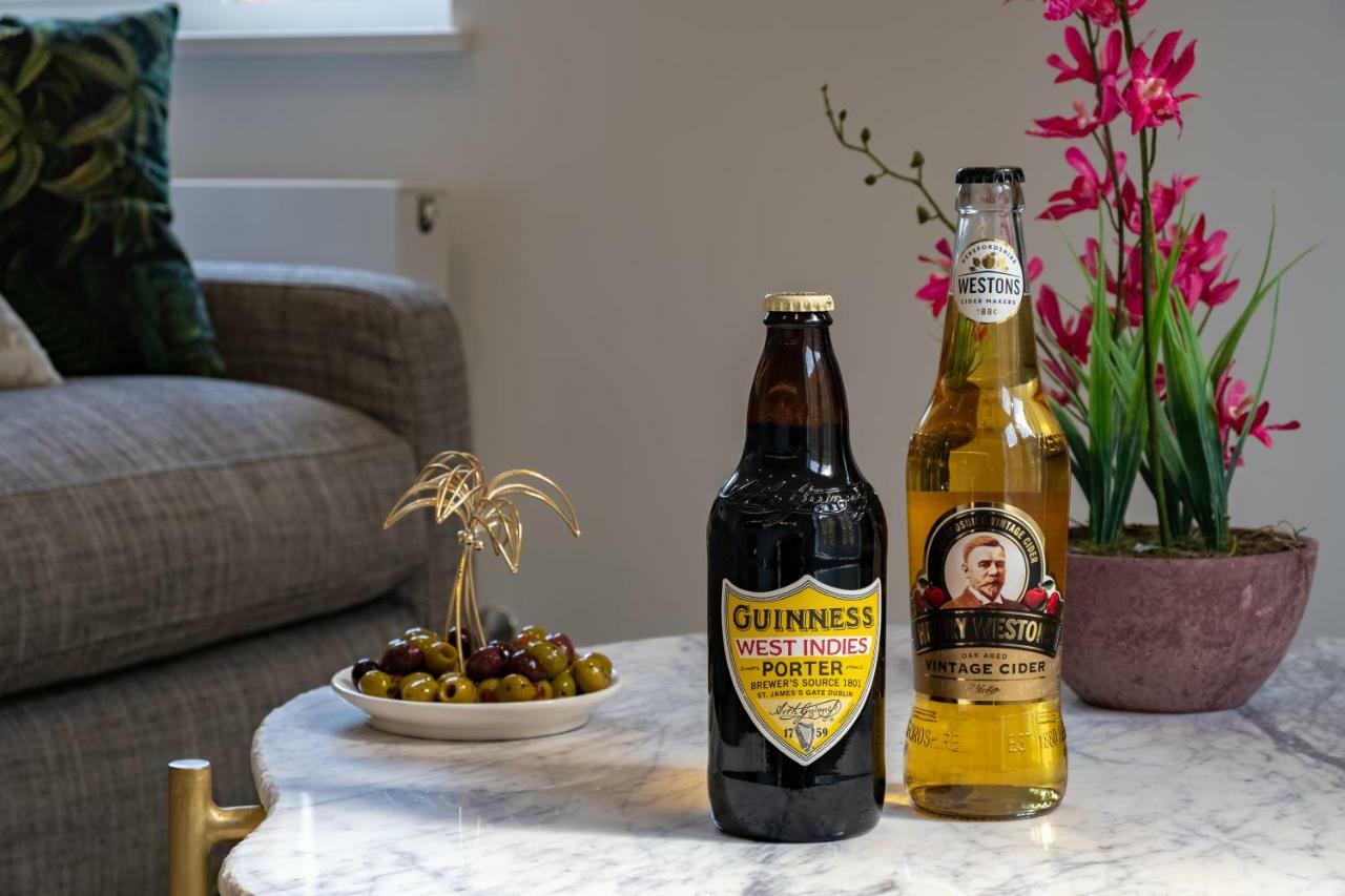 Sweet Inn - Mile End London Bagian luar foto